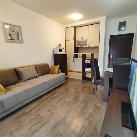 Apartment Adrialux Budva Luaran gambar