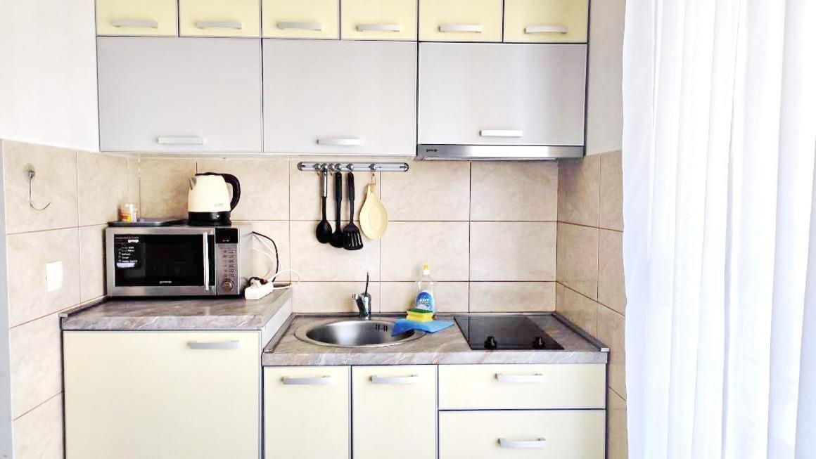 Apartment Adrialux Budva Luaran gambar