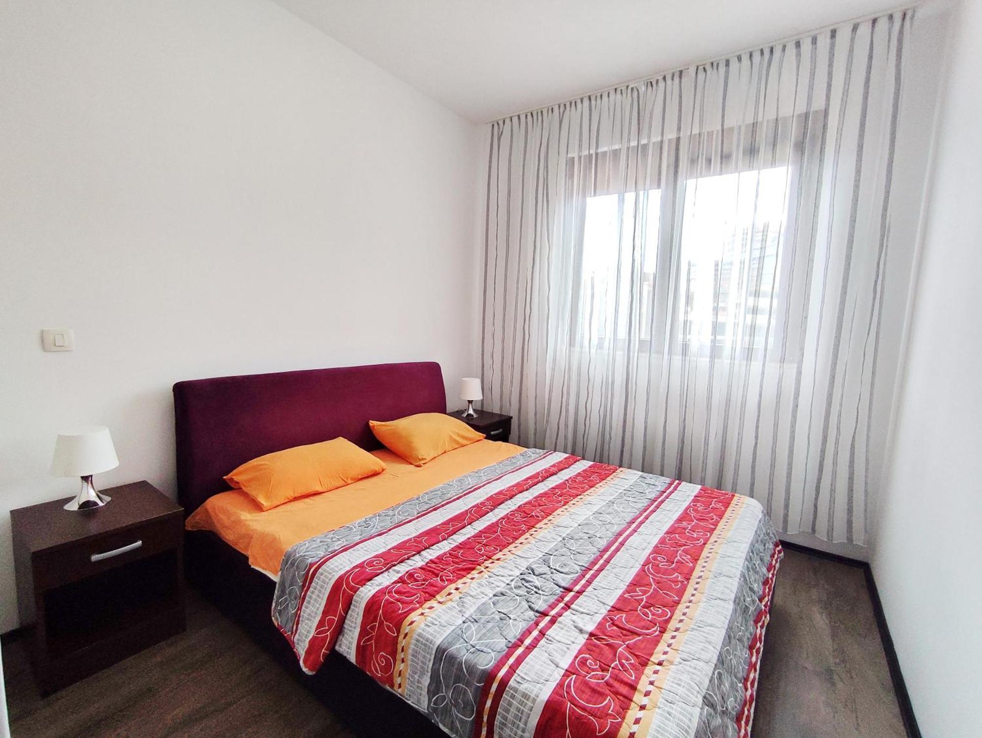 Apartment Adrialux Budva Luaran gambar
