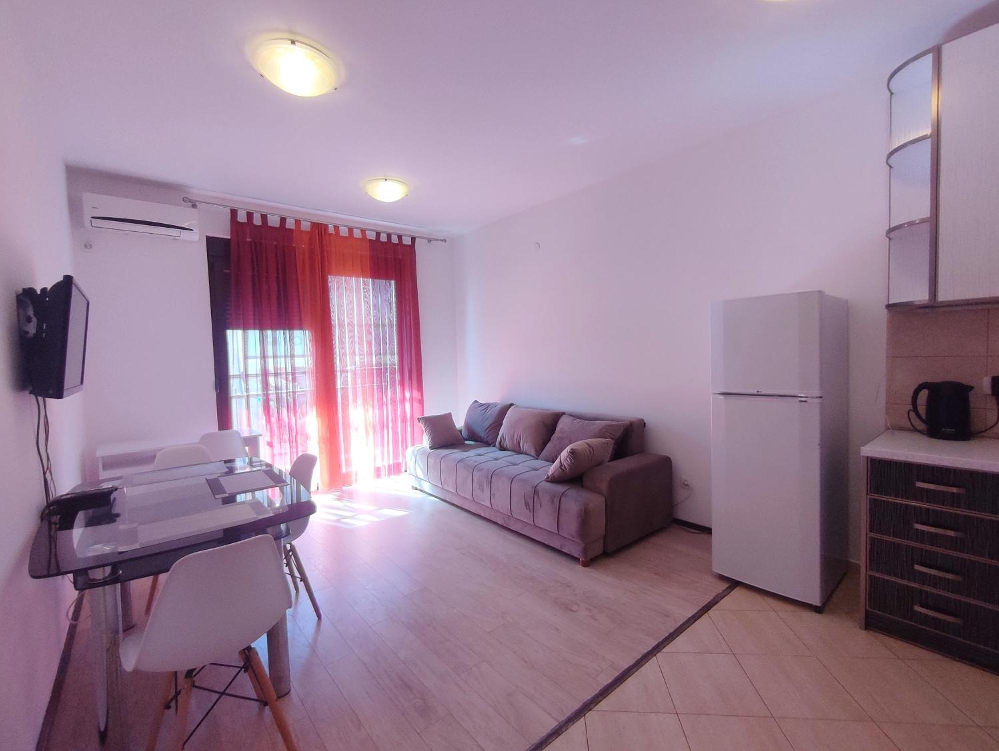 Apartment Adrialux Budva Luaran gambar